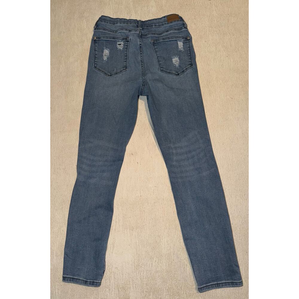 Judy blue women’s distressed relaxed fit blue jean - Picture 13 of 16
